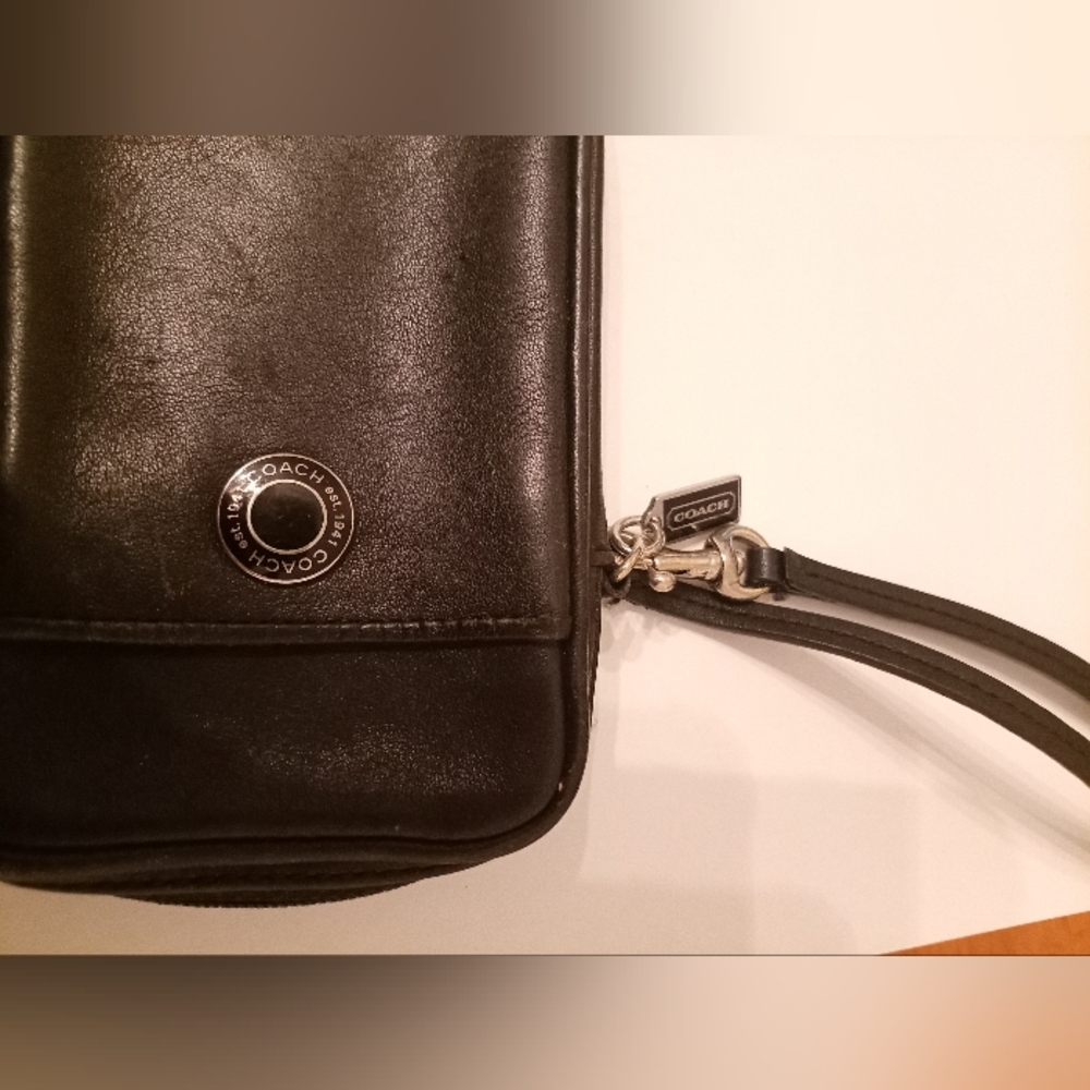 Coach Black Leather Wristlet Pouch - Picture 3 of 6